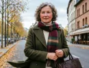 Топ-5 осенних шарфов для женщин 50+: освежают, а не добавляют возраст — стильные и теплые