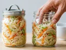 Сколько соли нужно на 1 кг капусты: будет ультрахрустящей и вкусной - самые точные пропорции