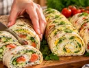 Без шпрот и крабовых палочек: рулет из лаваша делаю только так – 3 вкусные начинки