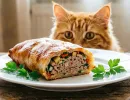 Вкуснее чебуреков , проще беляшей: ленивый рулет из лаваша с фаршем и тягучим сыром
