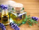 Пропитайте скатерть эфирными маслами