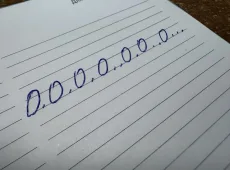 В этом русском слове целых семь букв "О" - не поверите, но мы его слышим каждый день
