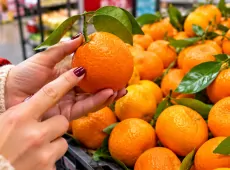 Мандарины без косточек нахожу за 5 секунд: 3 признака – и в пакете только сладкие и сочные