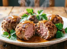 150 мл в фарш — и котлеты вкуснее, чем в ресторане: сочные, нежные, воздушные