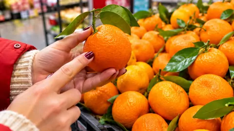 Мандарины без косточек нахожу за 5 секунд: 3 признака – и в пакете только сладкие и сочные
