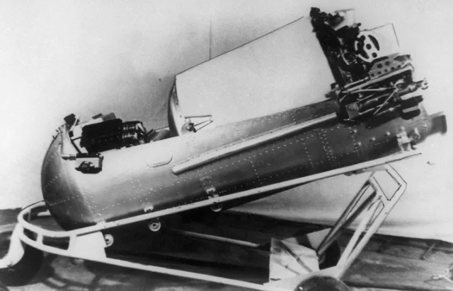 Кабина с животными космического корабля "Восток", 1960 год