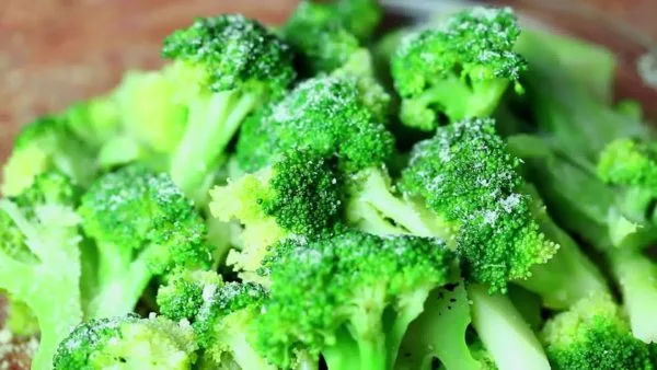 В замороженном продукте дольше сохраняются полезные элементы