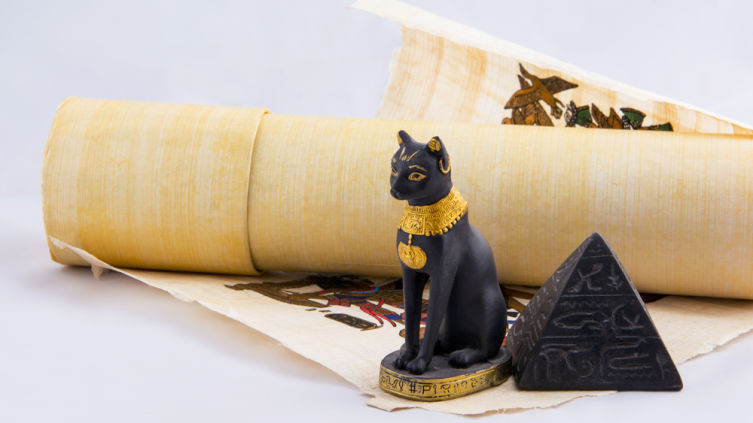 Древние почитали кошек и верили в их священное происхождение